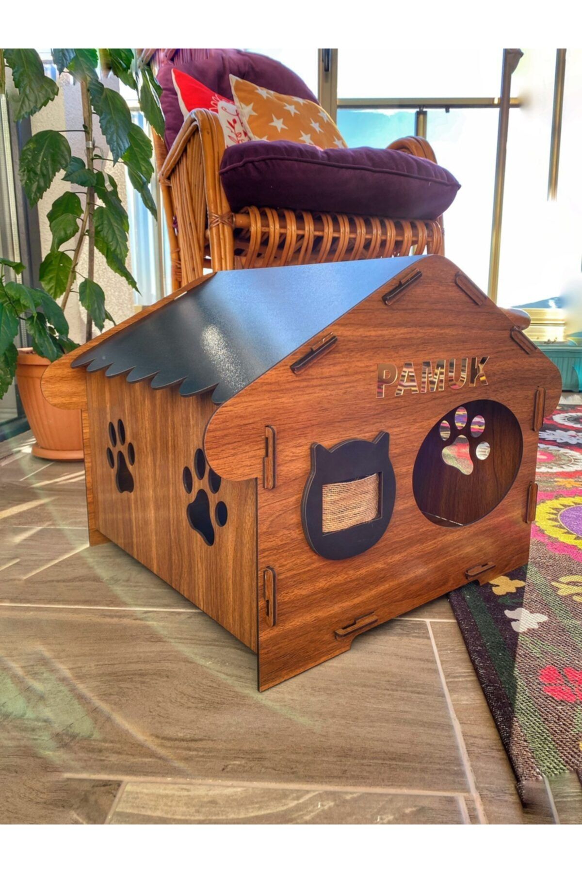 HAN KONSEPT Ahşap Kedi Evi