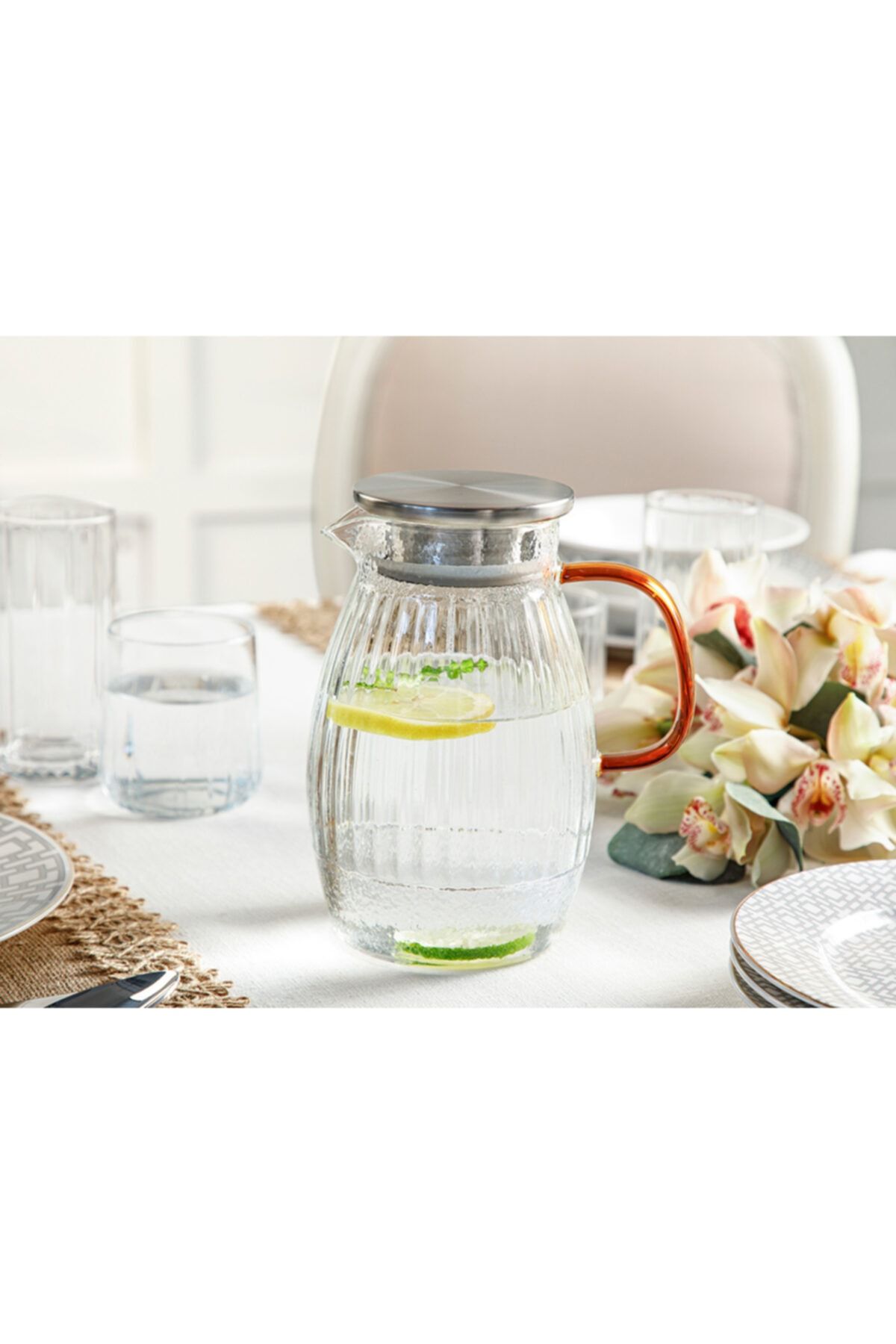 English Home Simple Cam Paslanmaz Çelik Sürahi 1400 Ml Şeffaf