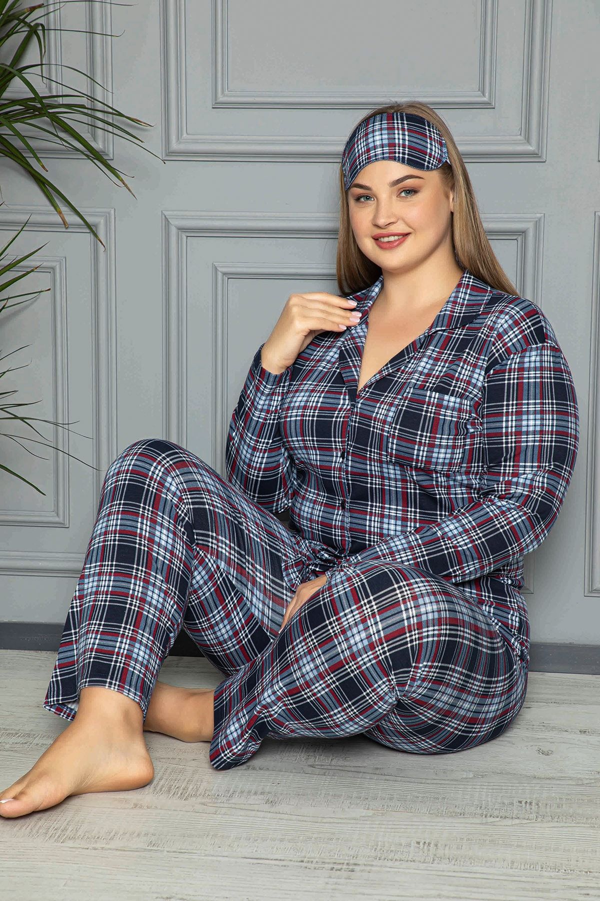 BDL İç Giyim Çizgili Önden Düğmeli Battal Büyük Beden Pijama Takımı
