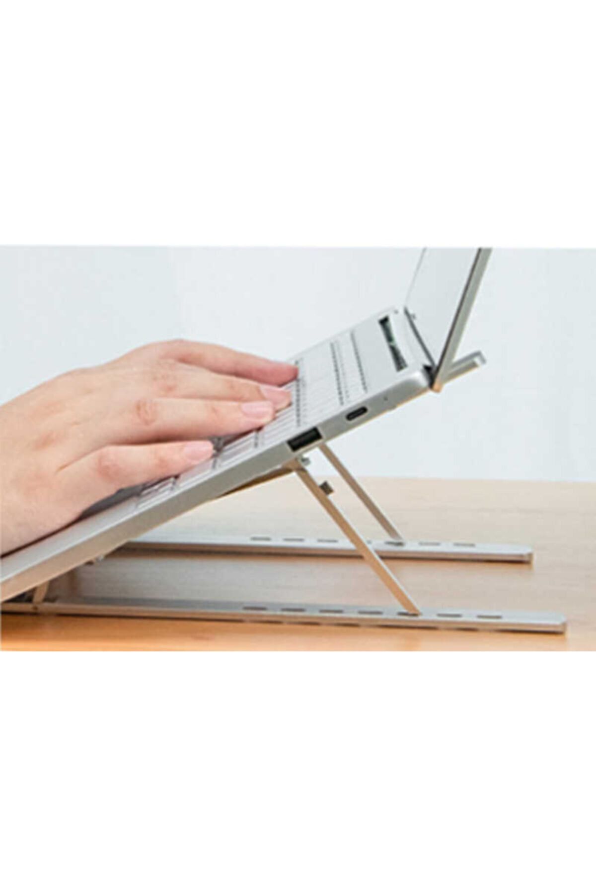 Canpay Lenovo Uygun Laptop/notebook Standı(farklı Ayar Ile Bel Ağrılarını Önleyen Tasarım) (marvers.)
