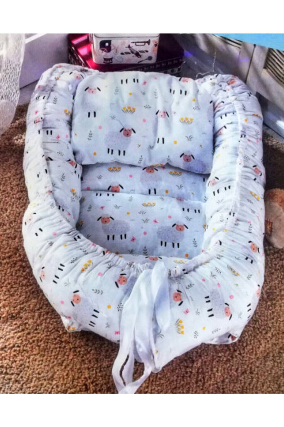 BabyCo Anne Yanı Bebek Yatağı Kuzu Temalı