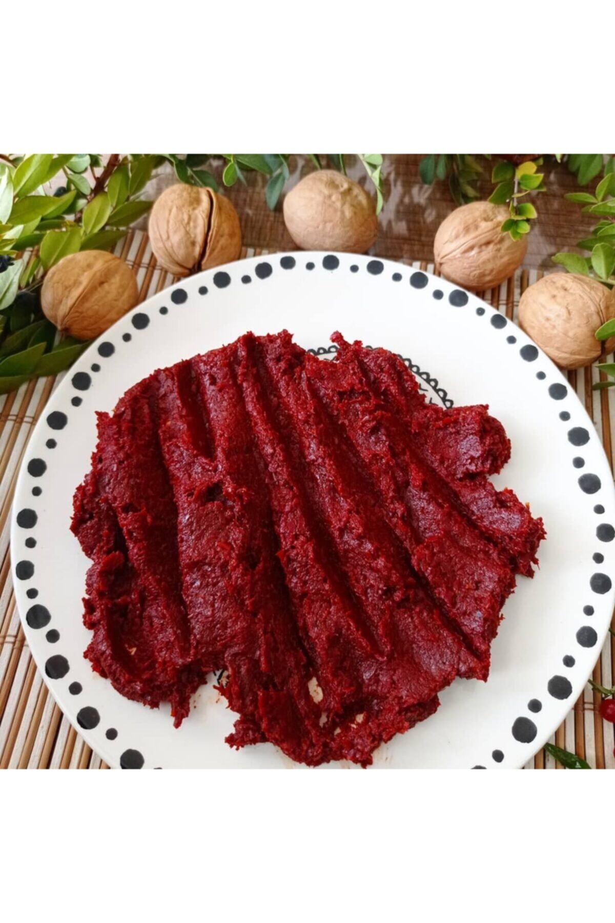 HATAY ŞAHİN ÇİFTLİK Güneşte Kurutulmuş Tatlı Biber Salçası 1 Kg