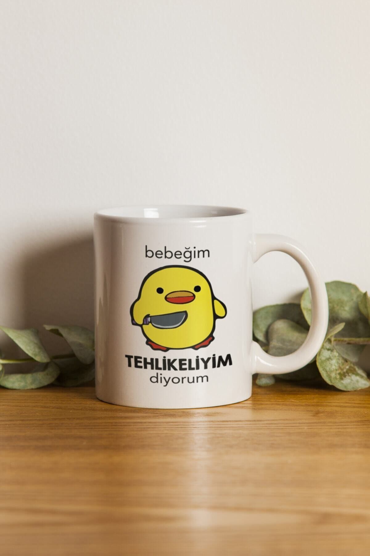 Hediyecim Vuslat Porselen - Civciv - Bebeğim Tehlikeliyim Diyorum Motto Kupa Bardak- Makinede Yıkanabilir