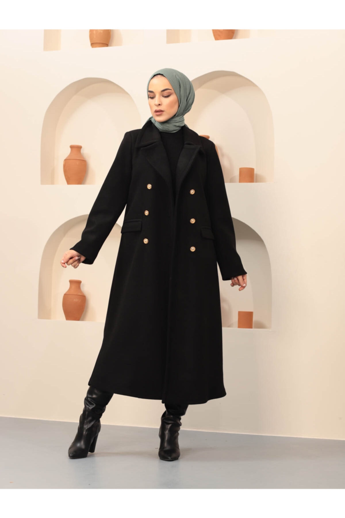 Kadem Aslan Baş Düğmeli Kaşe