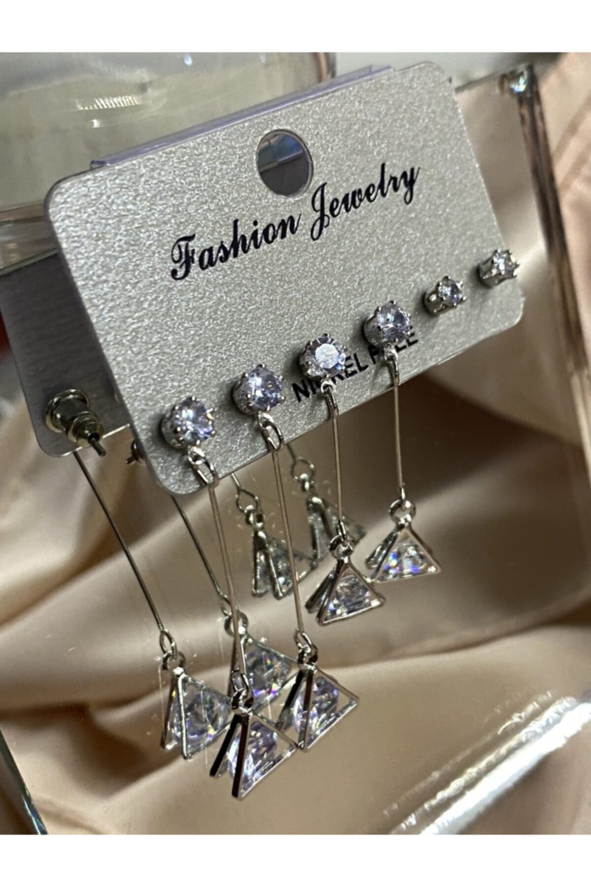 angel world Zircon Taşlı Sallantılı 3 Çift Küpe