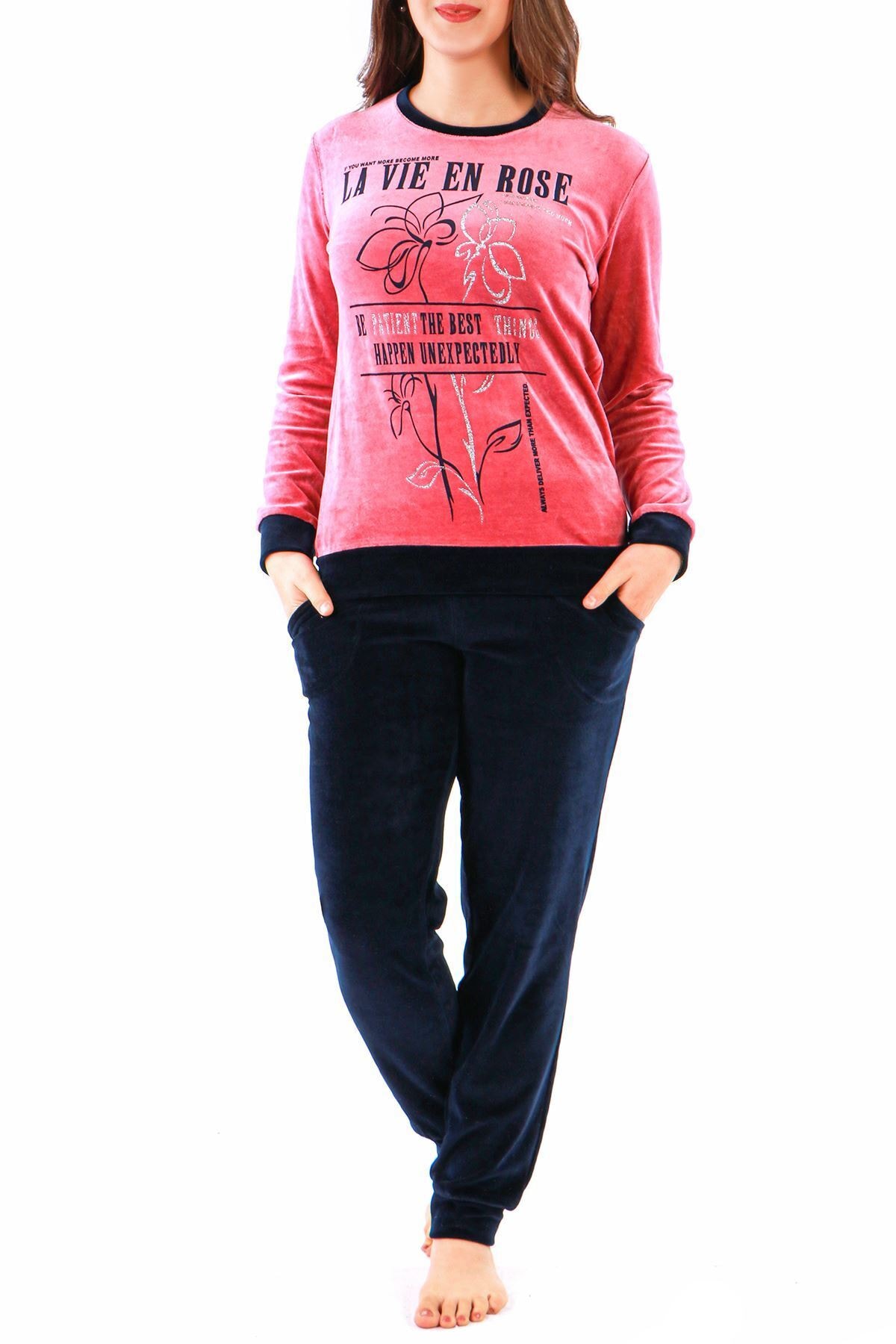 Nicoletta Gül Kurusu Kadın Pijama Takımı Kadife Uzun Kollu Cepli