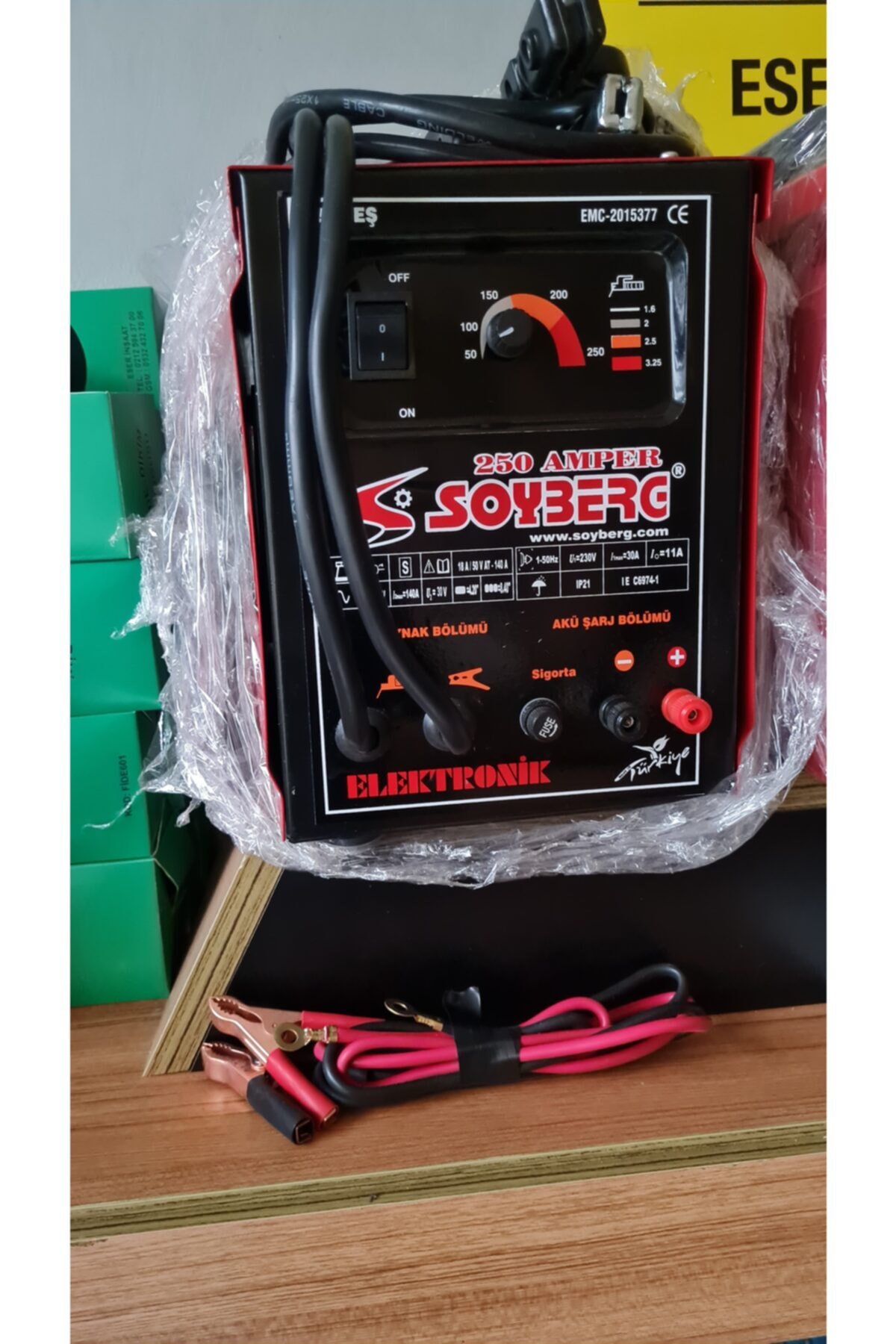 Soyberg 250eş Akü Şarjlı Çanta Kaynak Makinası