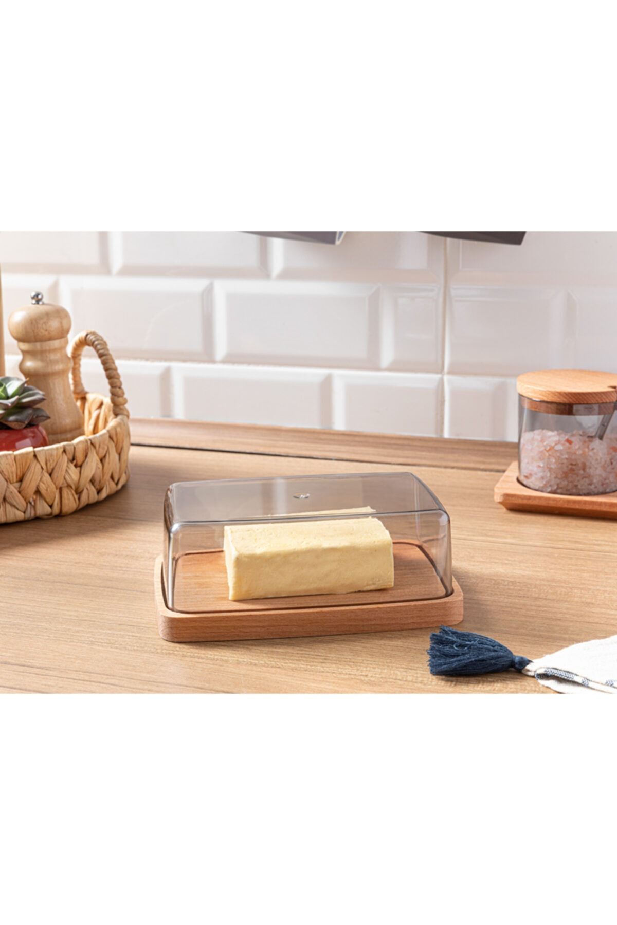 English Home Carlisa Ahşap Plastik Kapaklı Tereyağlık 17,5x11,5 Cm Füme