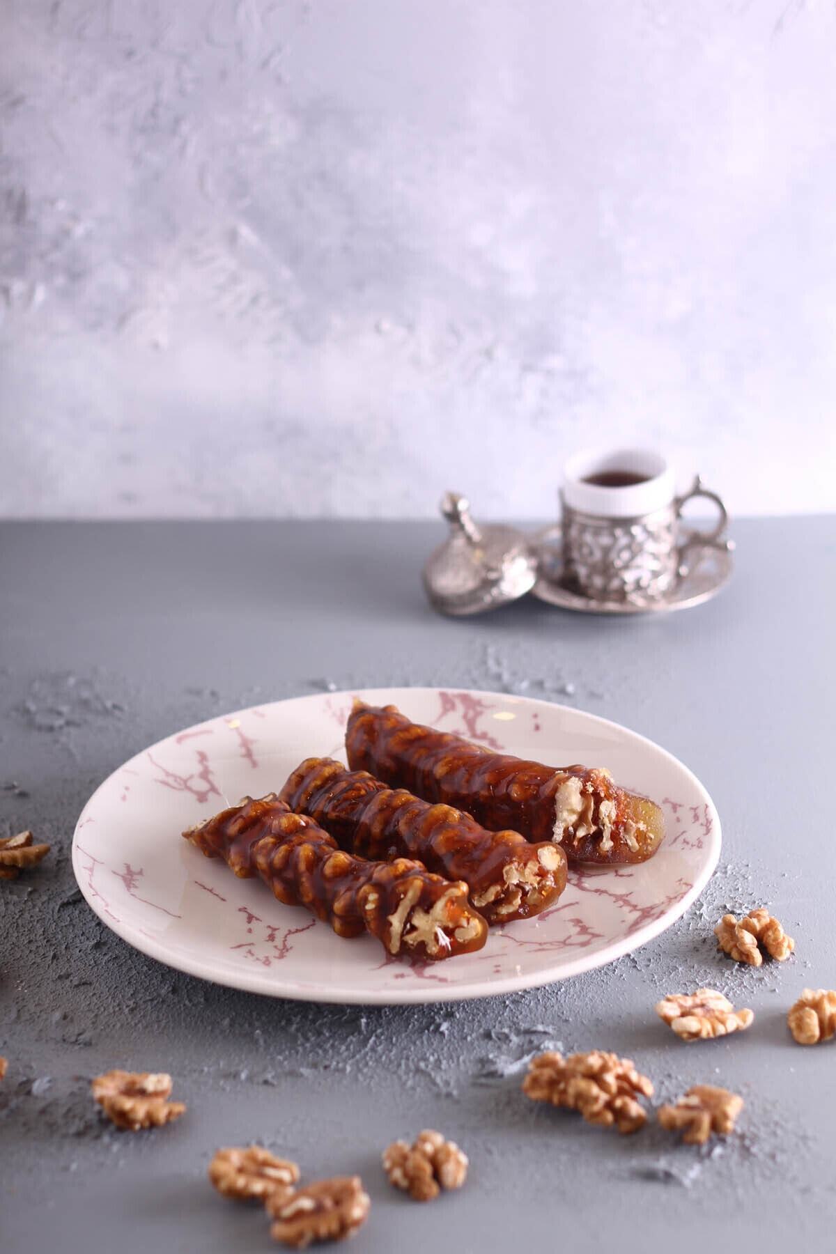 Kayısı Gurusu Duble Cevizli Sucuk (1kg)