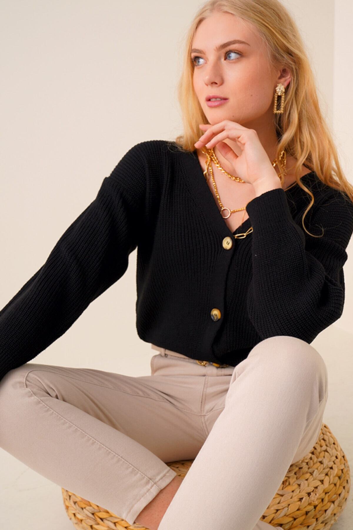 Afilva Kadın Düğmeli Model Triko Siyah Hırka