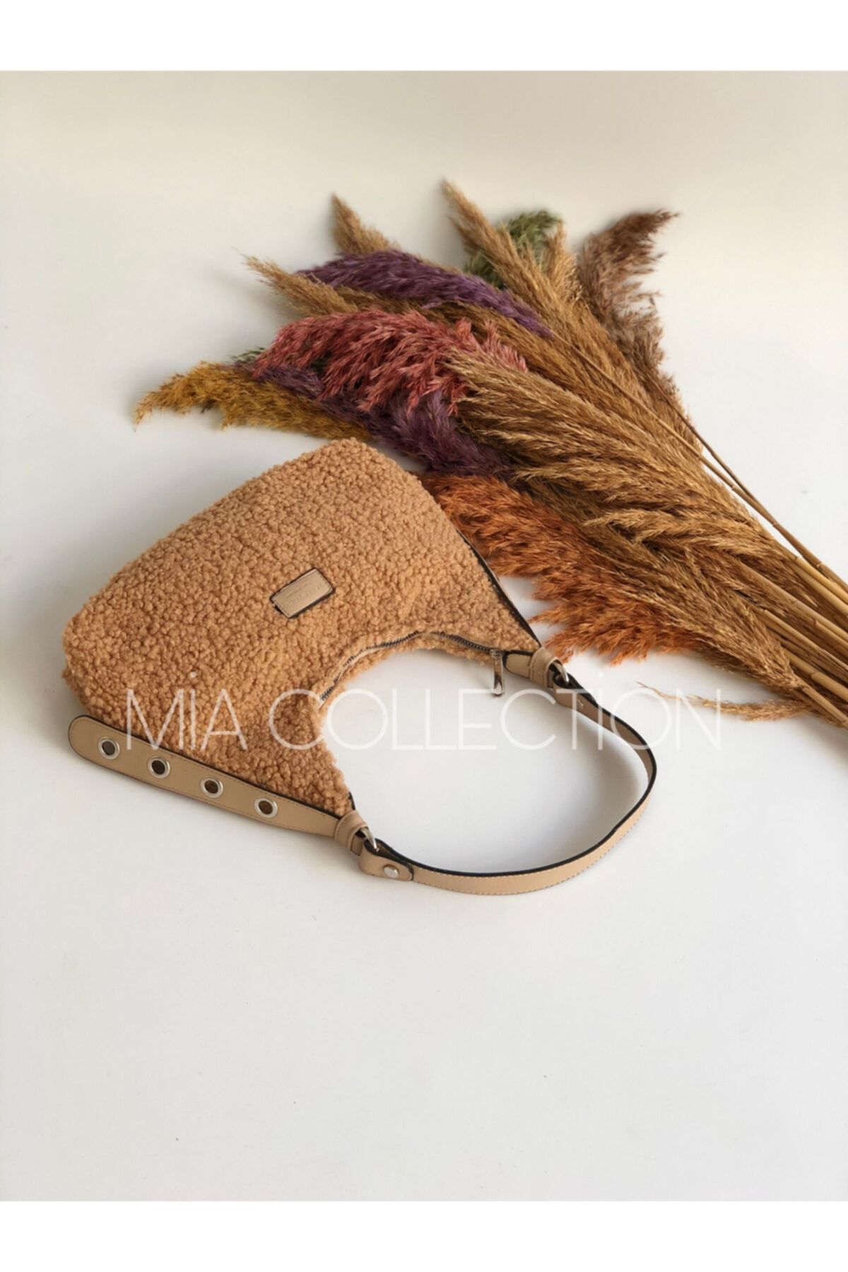 Mia Collection Tony Peluş Model El Ve Kadın Omuz Çantası
