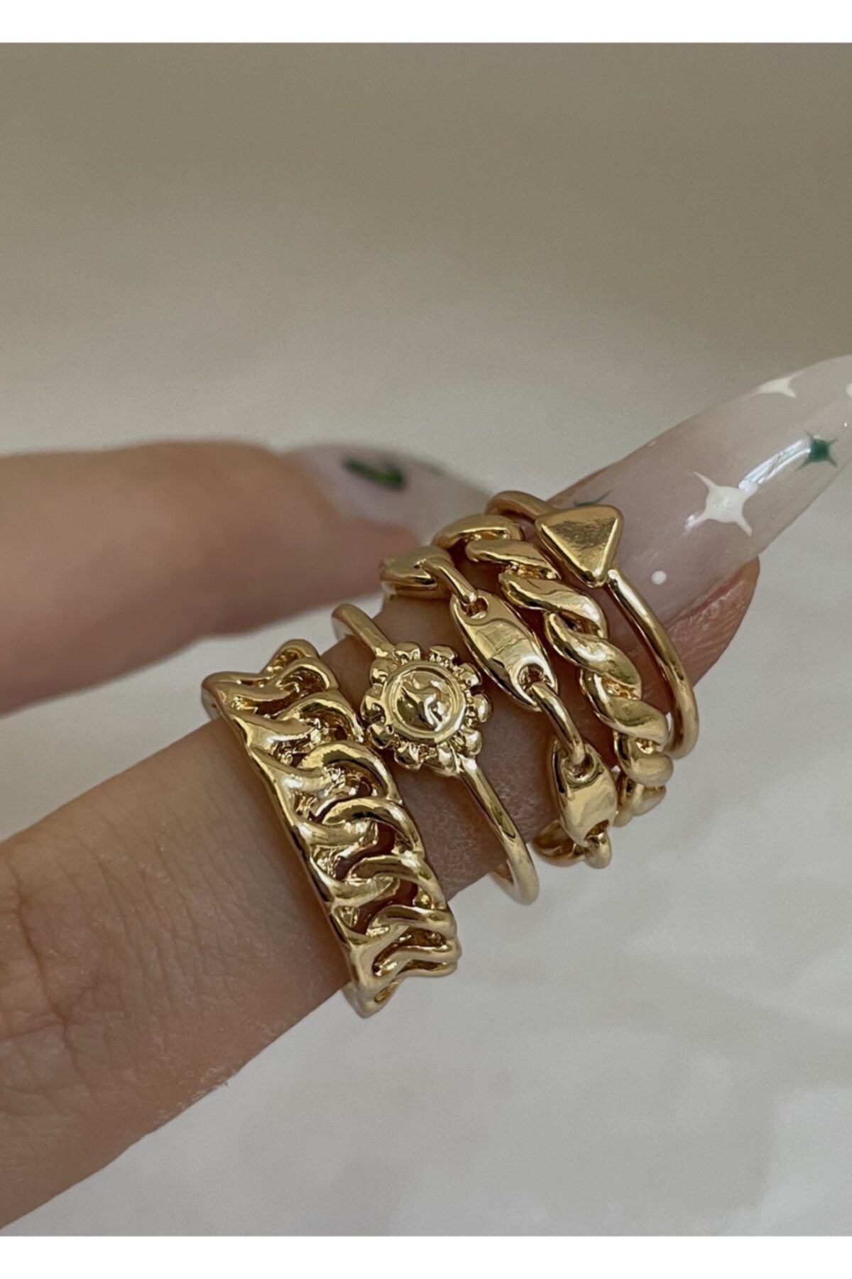 KİLİGİSTANBUL Gold Renk Parlak 5'li Yüzük Seti