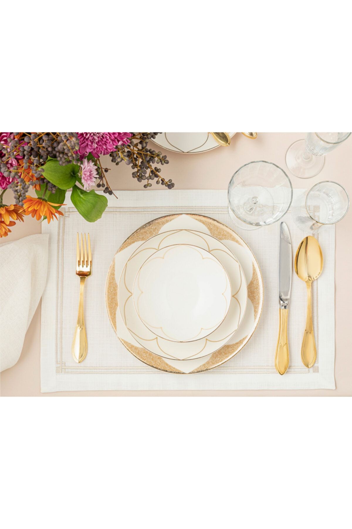 English Home Galia Goldie Bone Porselen 12 Parça Yemek Takımı 25 - 20 - 15 Cm Gold