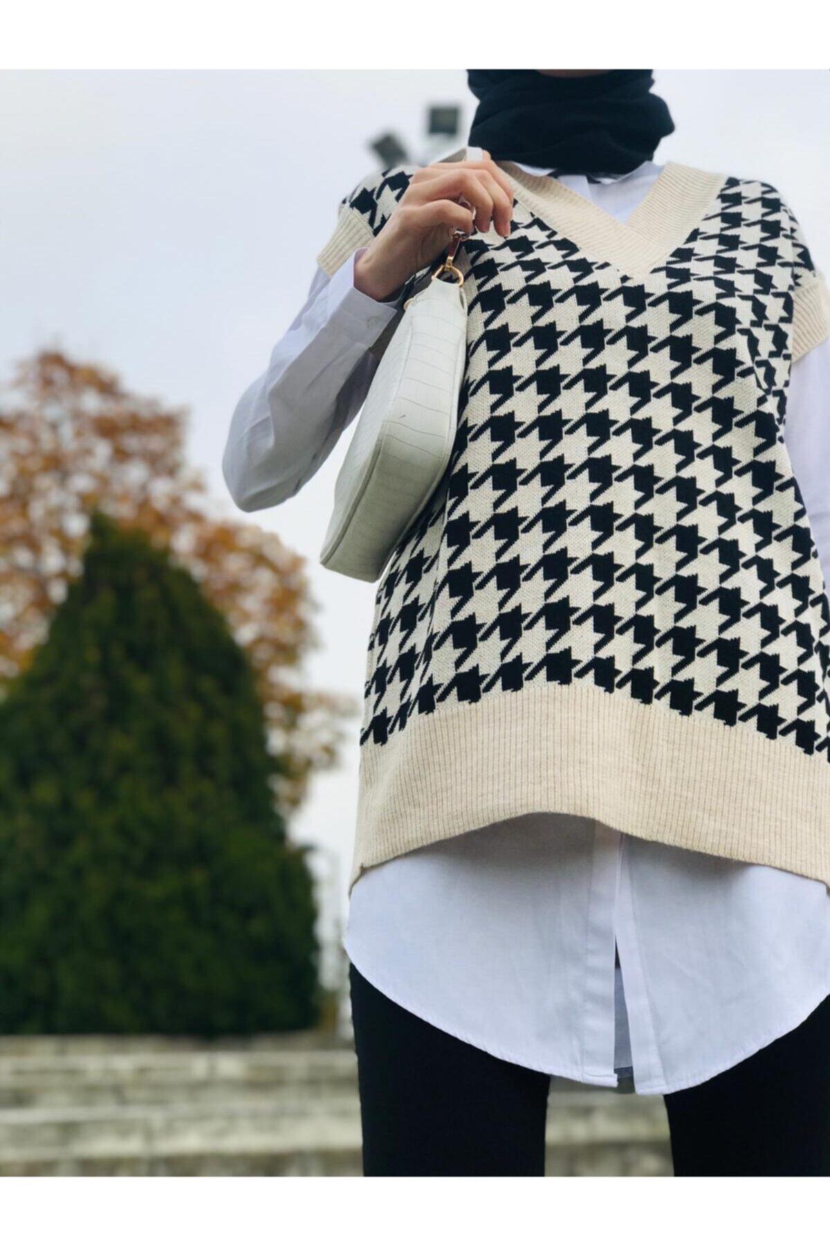 Minharir Kadın Bej Kazayağı Süveter