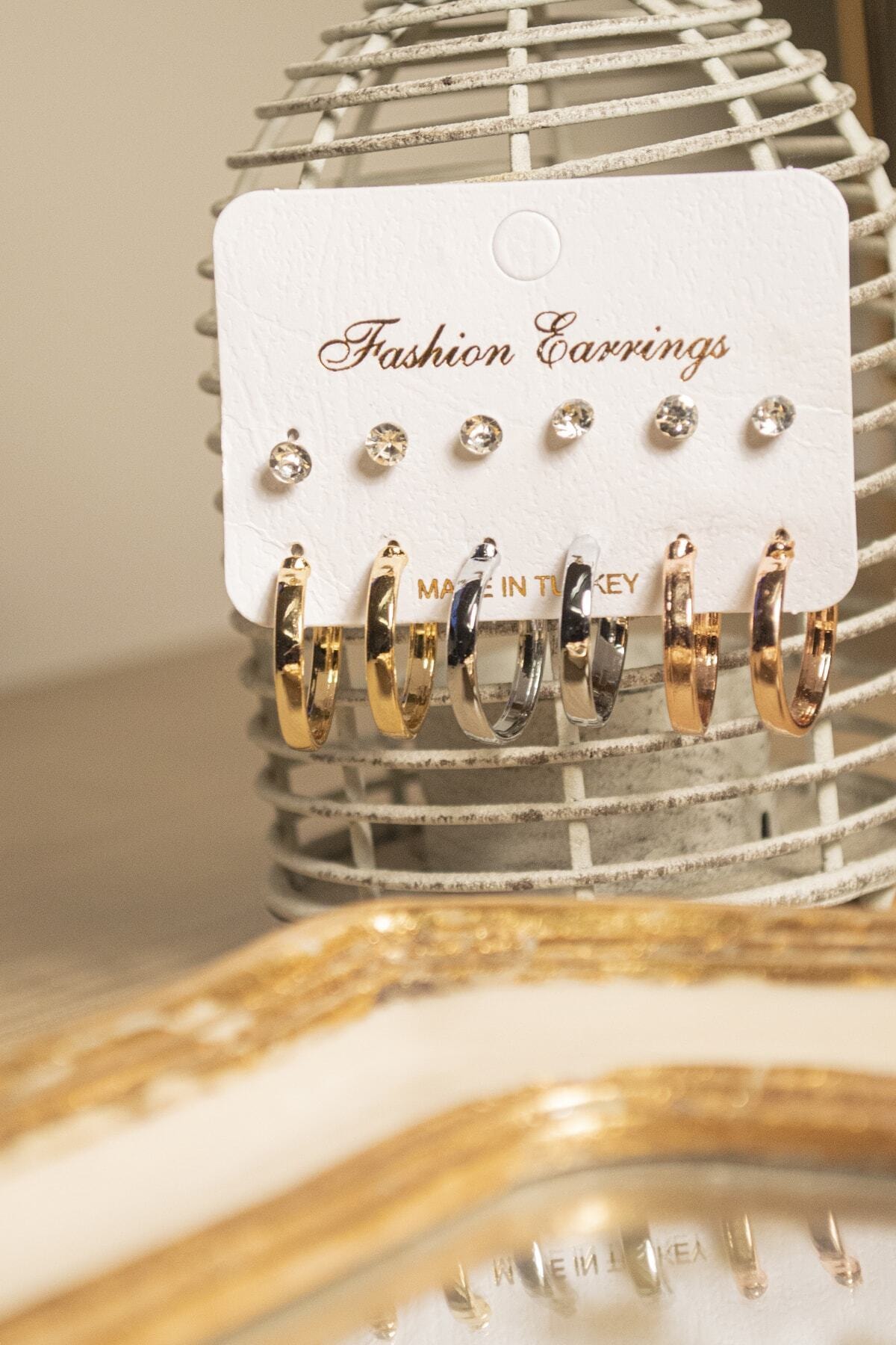 Zirkoncu 6 Çift Halka Tek Tas Küpe