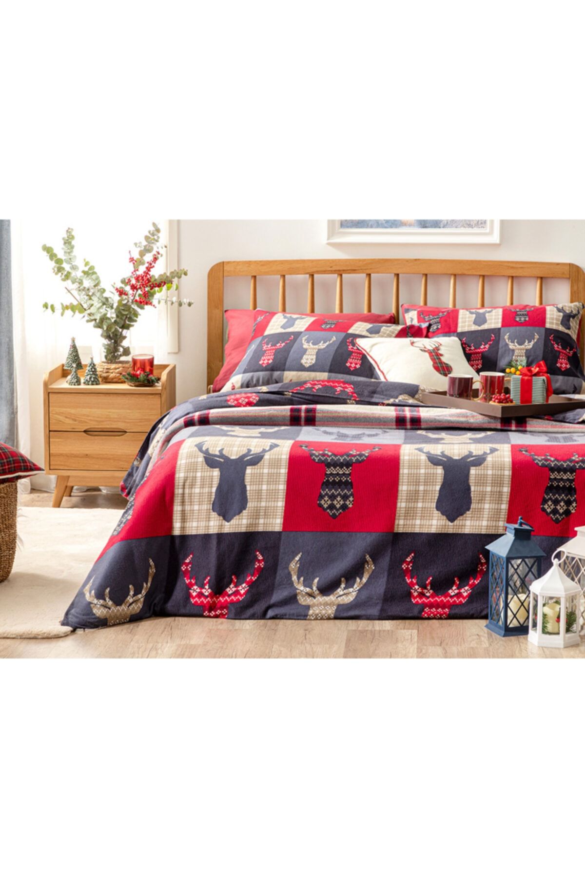 English Home Patchy Deers Flanel Tek Kişilik Nevresim Takımı 160x220 Cm Koyu Mavi-yılbaşı Özel