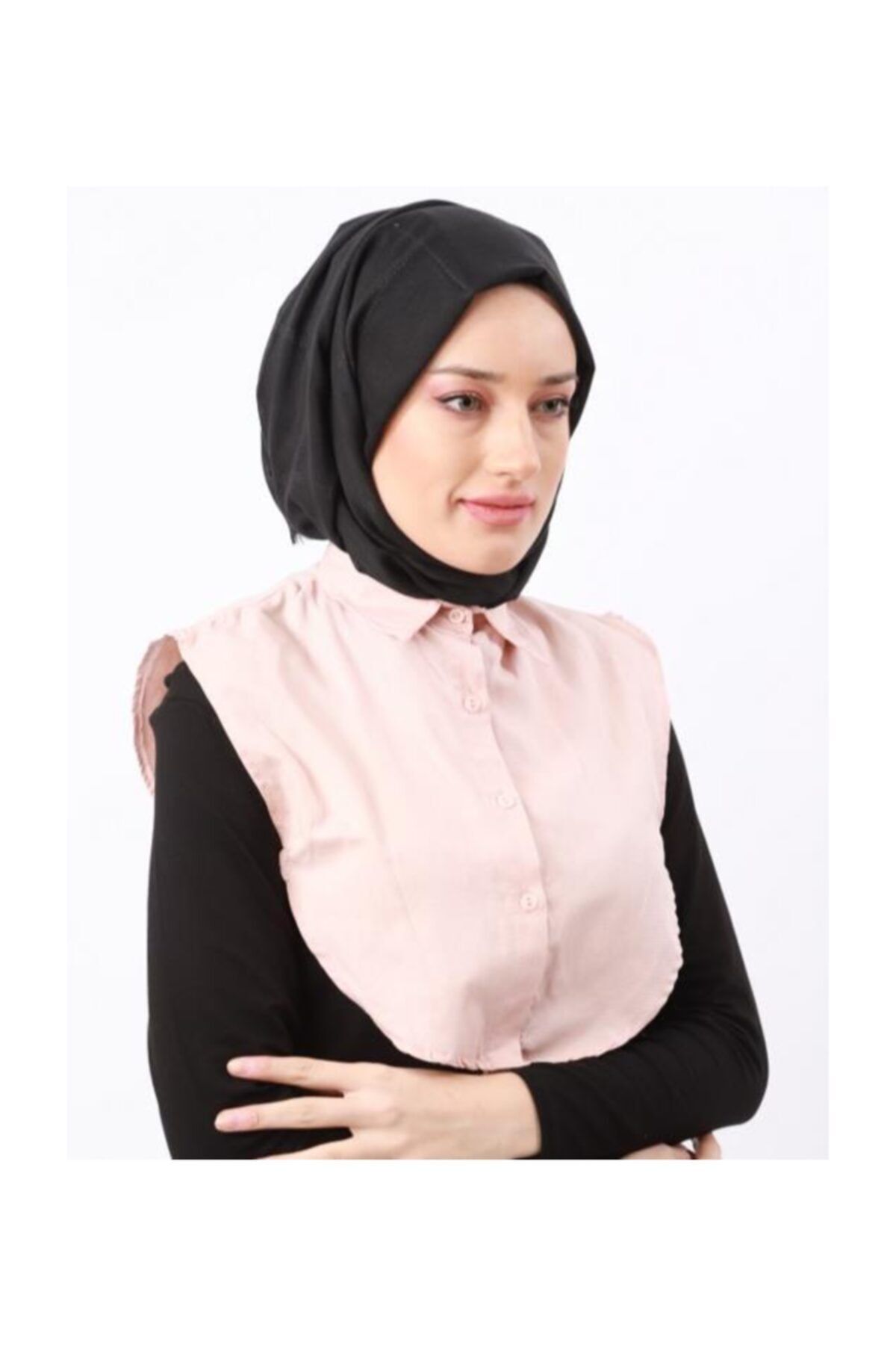 SAHRA BUTİK Düğmeli Yarım Gömlek Yakası