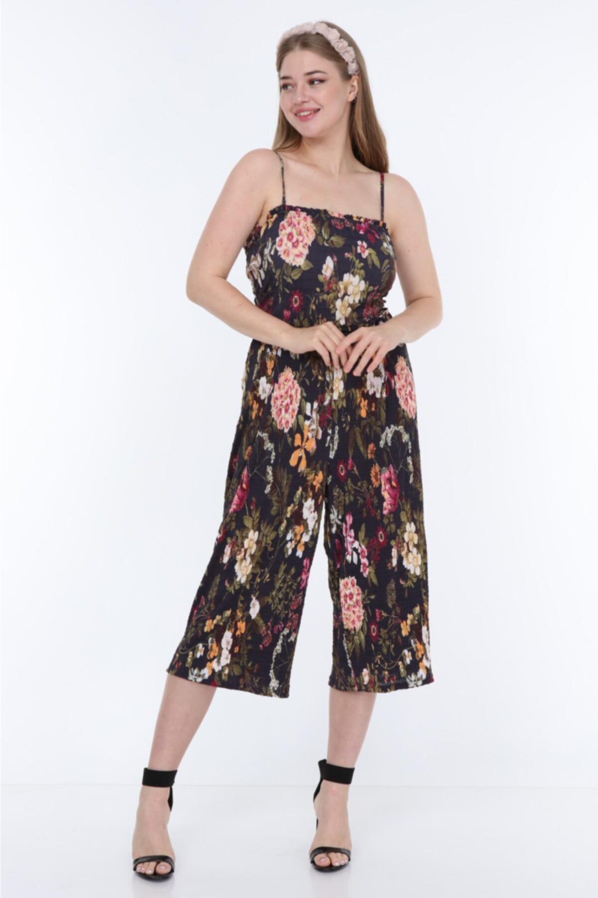 garajmood Kadın Siyah Askılı Çiçek Desenli Krep Tulum
