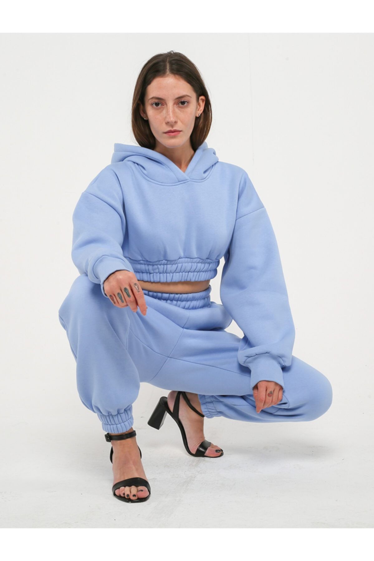 Befour Kadin Bebek Mavisi Crop Top Hoodie Sweatshirt Fiyati Yorumlari Trendyol Befour Kadin Bebek Mavisi Crop Top Hoodie Sweatshirt Fiyati Yorumlari Trendyol