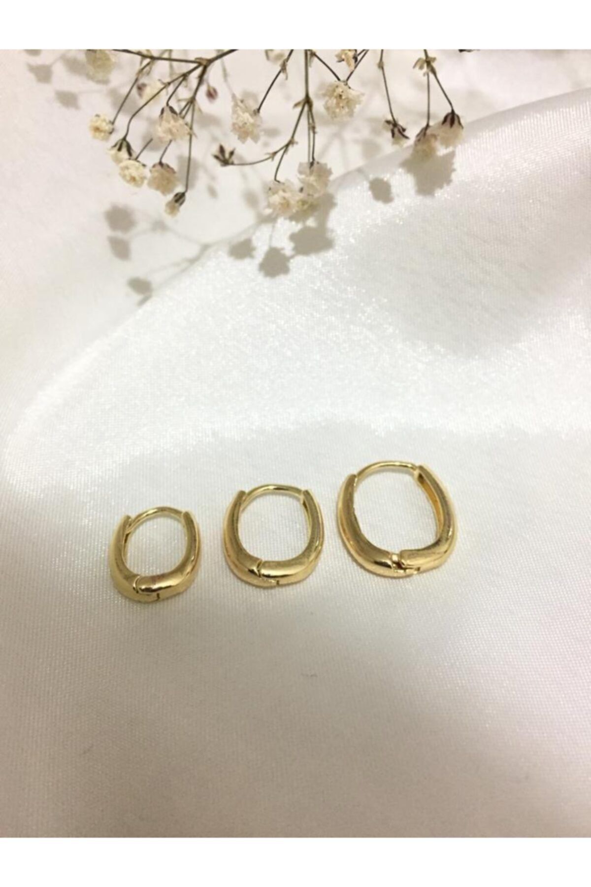 Jaida Moda Kadın Oval Model Altın Sarısı Çelik Küpe 3 Adet