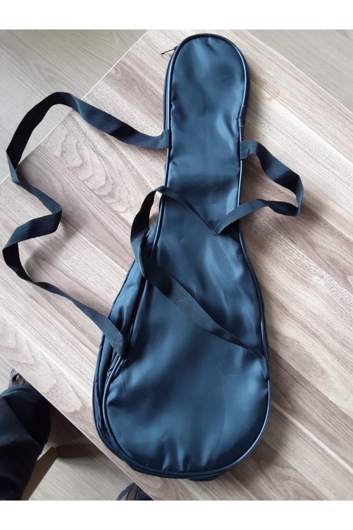 Yurtrenkleri Yayınevi Paraşüt Ukulele Kılıfı  61 cm