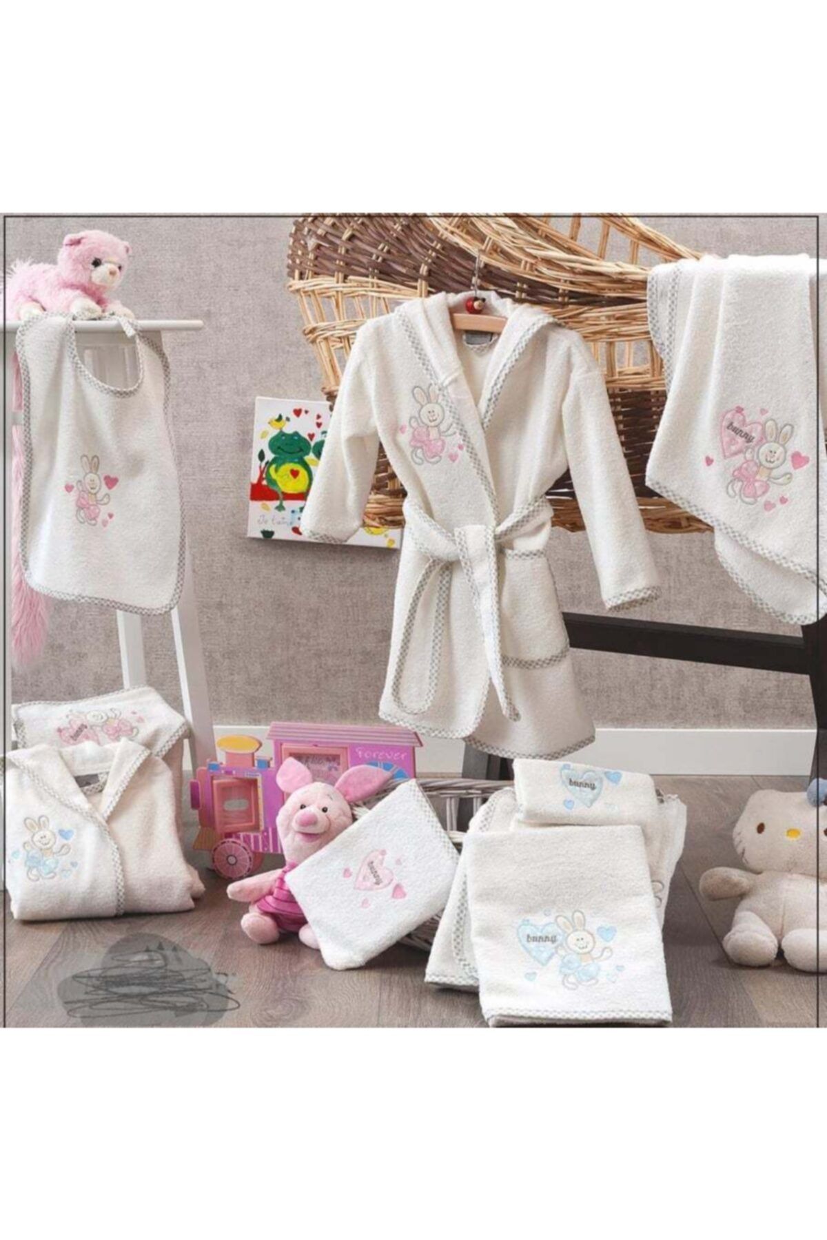 MARİBOR Kız Çocuk Pembe Bambu Bornoz Seti