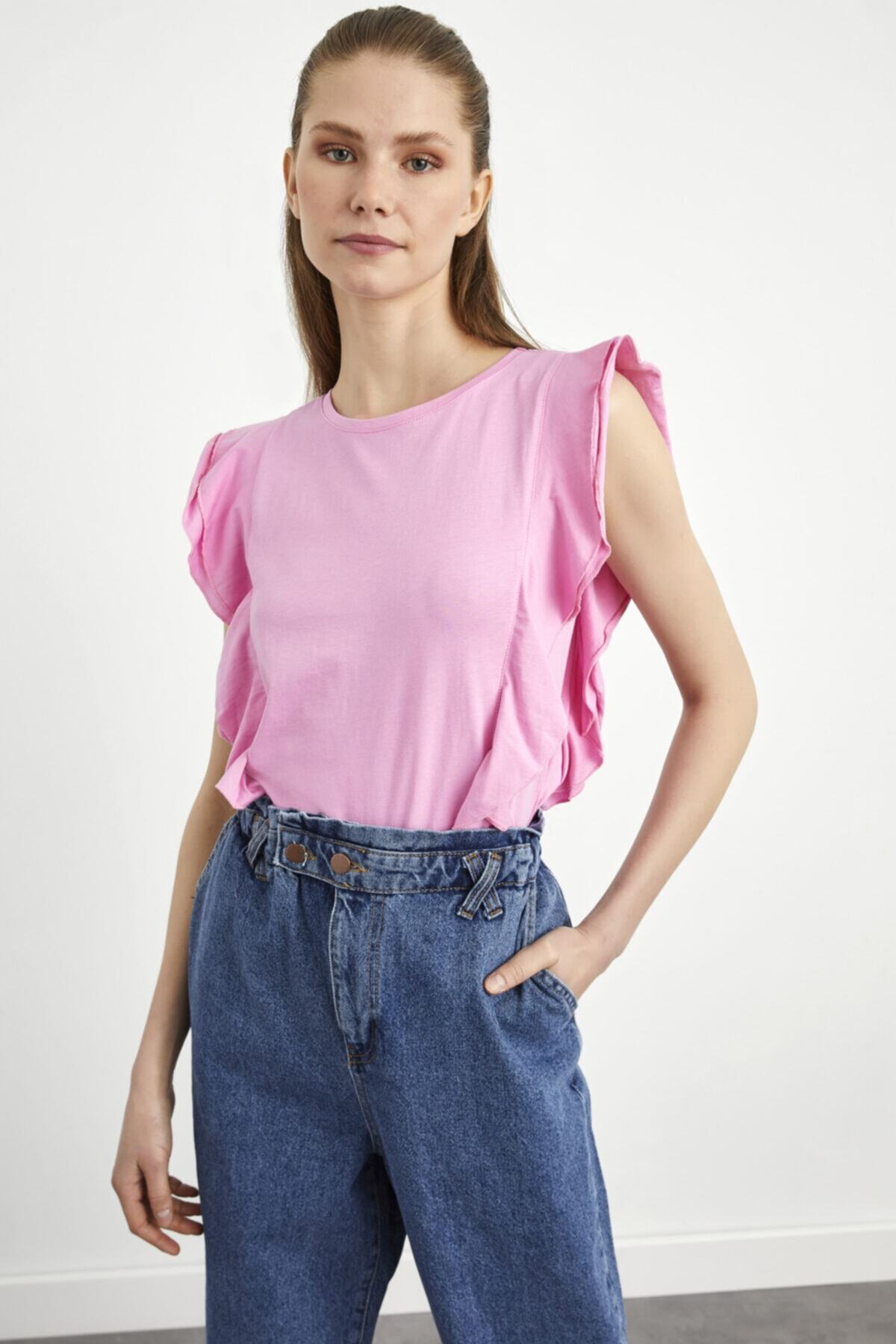 adL Kadın Volanlı Kısa  T-Shirt