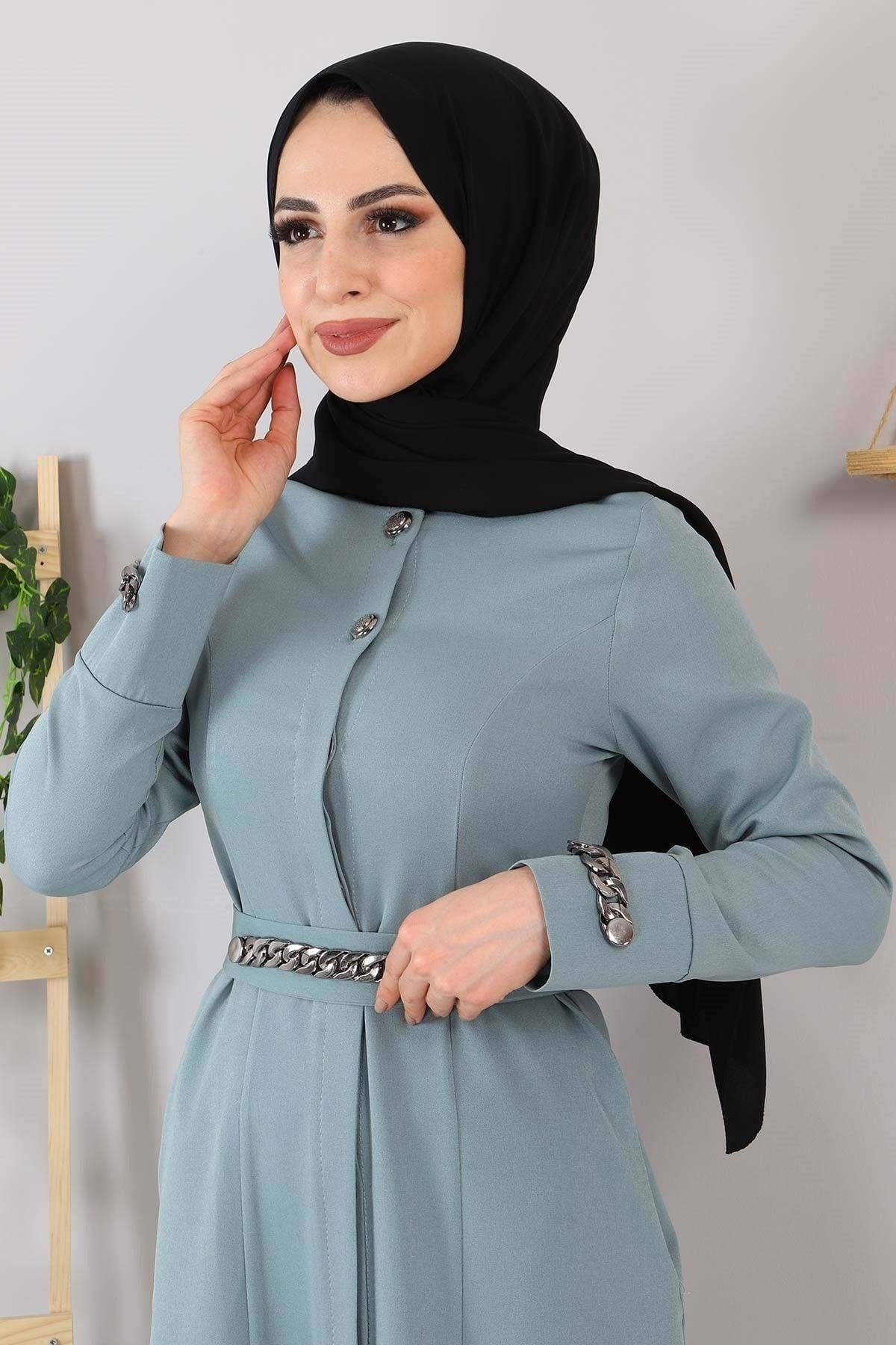 Buttoned abaya top
