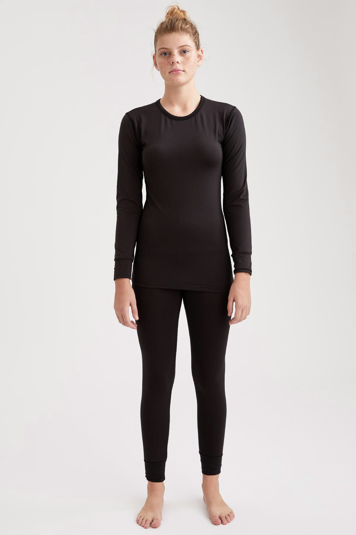 DeFacto Kadın Siyah Basic Slim Fit Örme Termal Tayt S9006AZ20WN