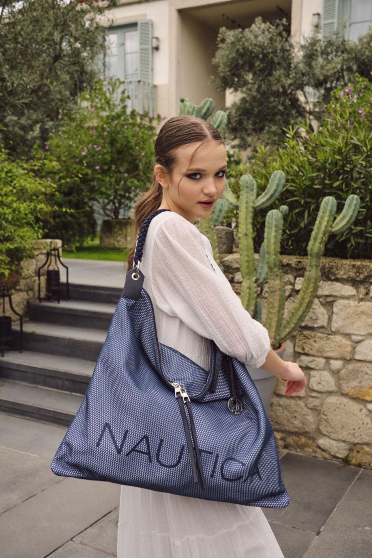 NAUTICA Unisex's Sling Shoulder Bag, Black Blue: Handbags: Amazon.com