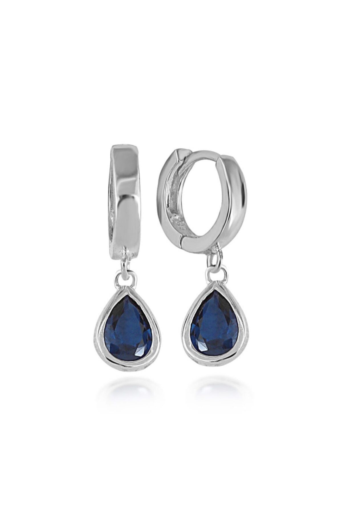 Monemel Kadın Lacivert Swarovski Taşlı Sallantılı Küpe