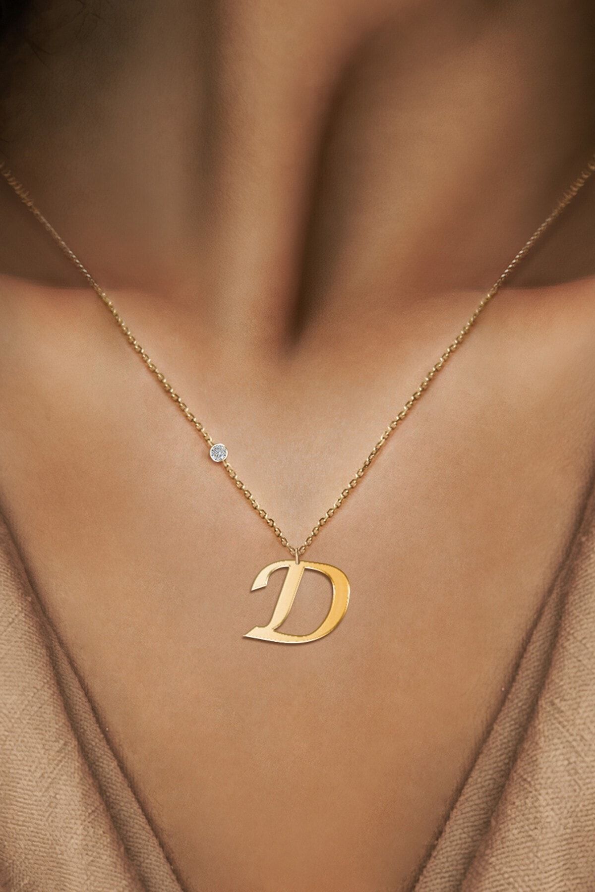Demas Gold Pırlanta 14 Ayar Altın D Harfi Kolyelik
