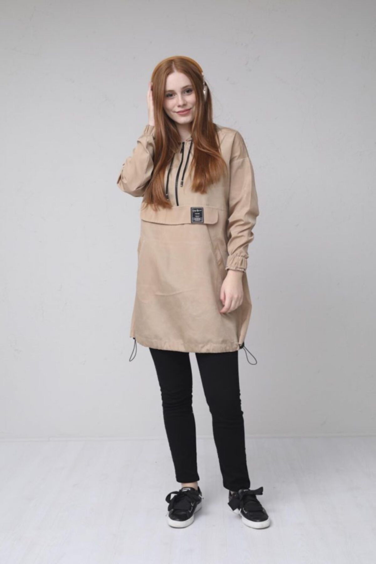Moodbasic Kadın Bej Fermuarlı Cepli Sweatshirt