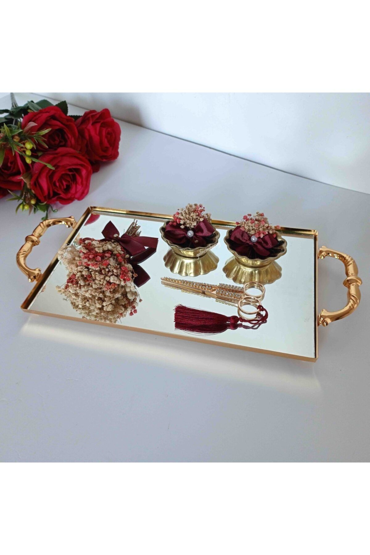 Gelincimherşey Kulplu Aynalı Şoklanmış Çiçek Süslemeli Bordo Gold Söz Nişan Yüzük Tepsi Seti