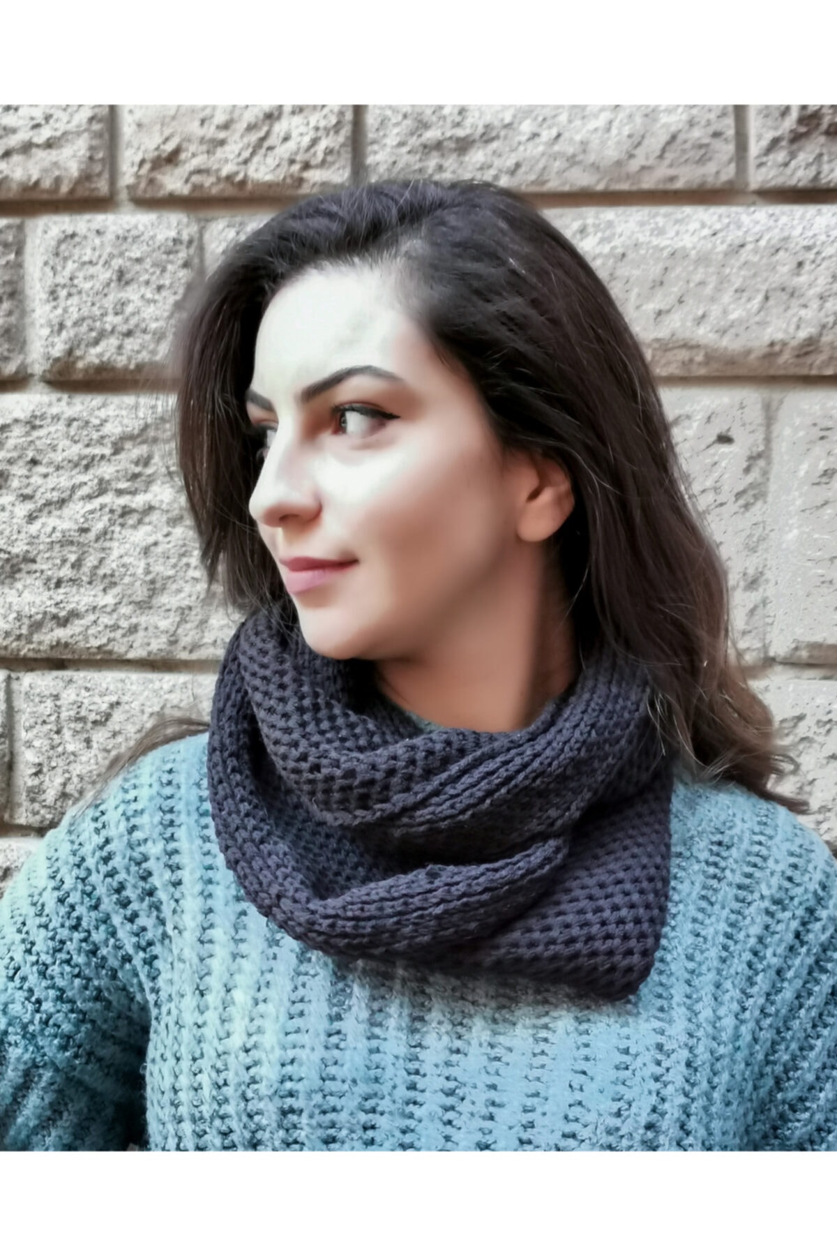 pinti Siyah Örme Boyunluk