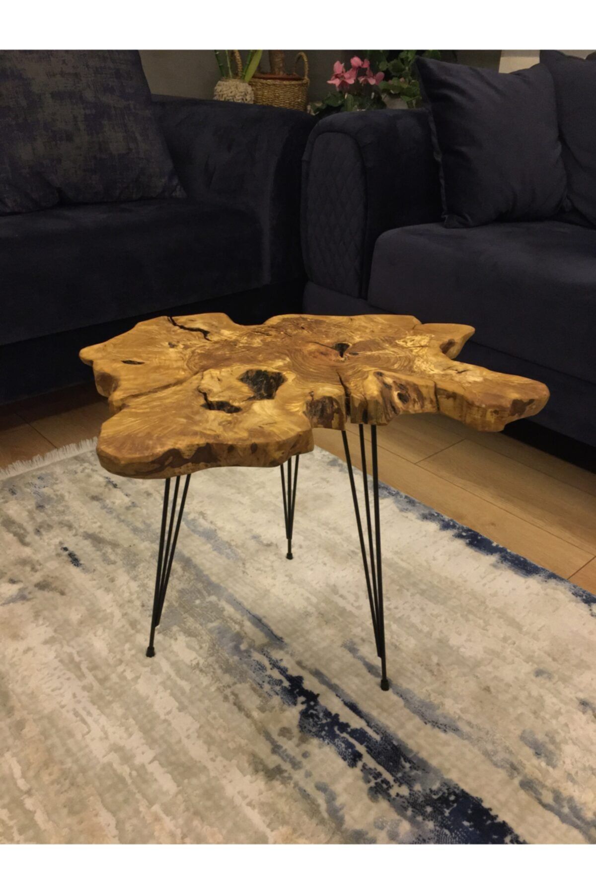 MbkWood Doğal Ahşap Kütük Dekoratif Yan Sehpa ( Metal Tel Ayak ) Zeytin Ağacı