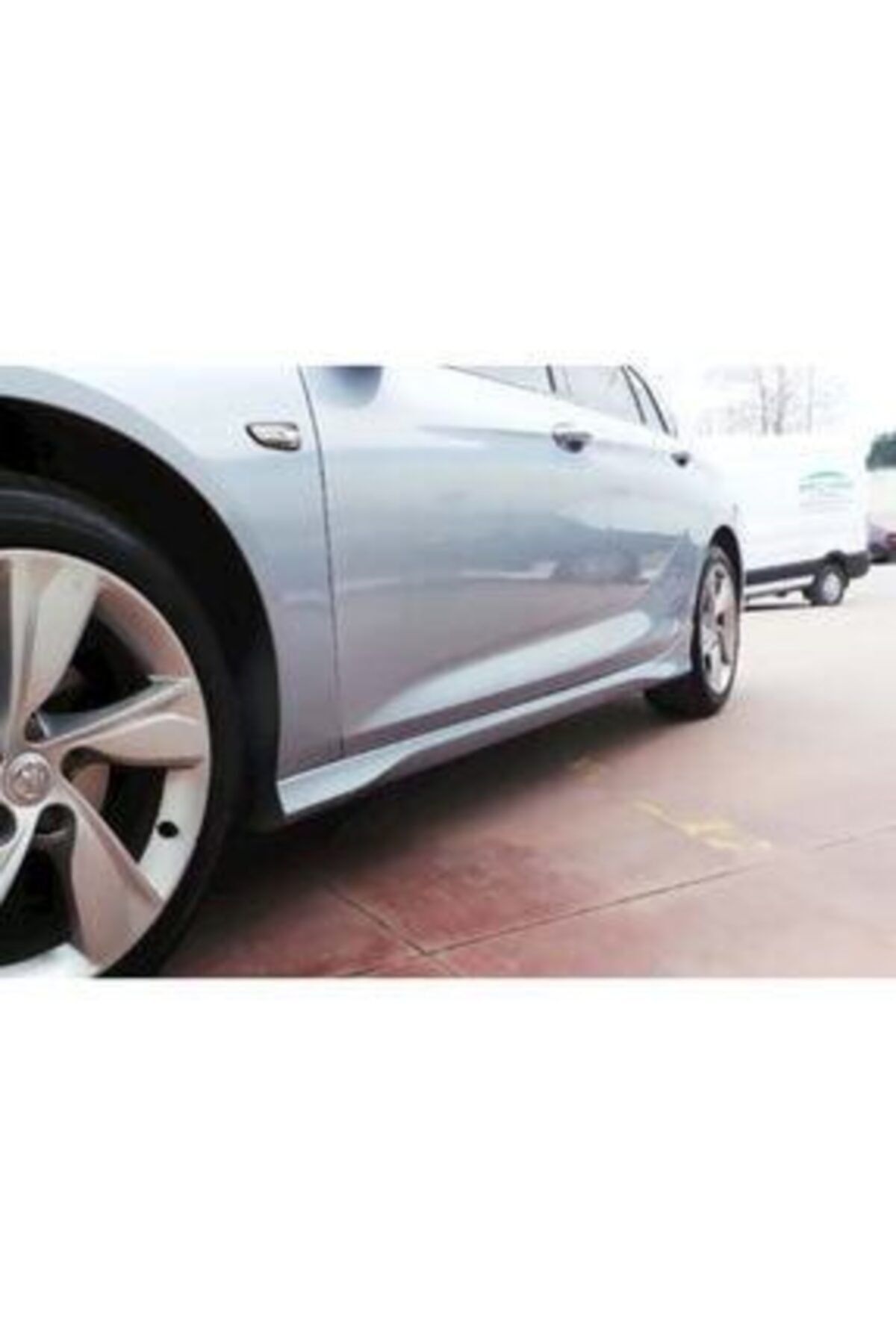 efbgarage Opel Insignia 2017 + Marşpiyel Seti