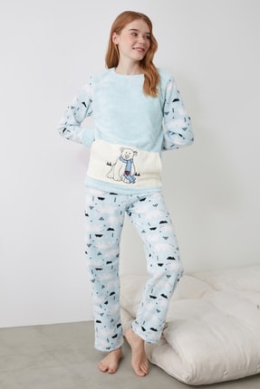 TRENDYOLMİLLA Mavi Welsoft Pijama Takımı THMAW21PT1066