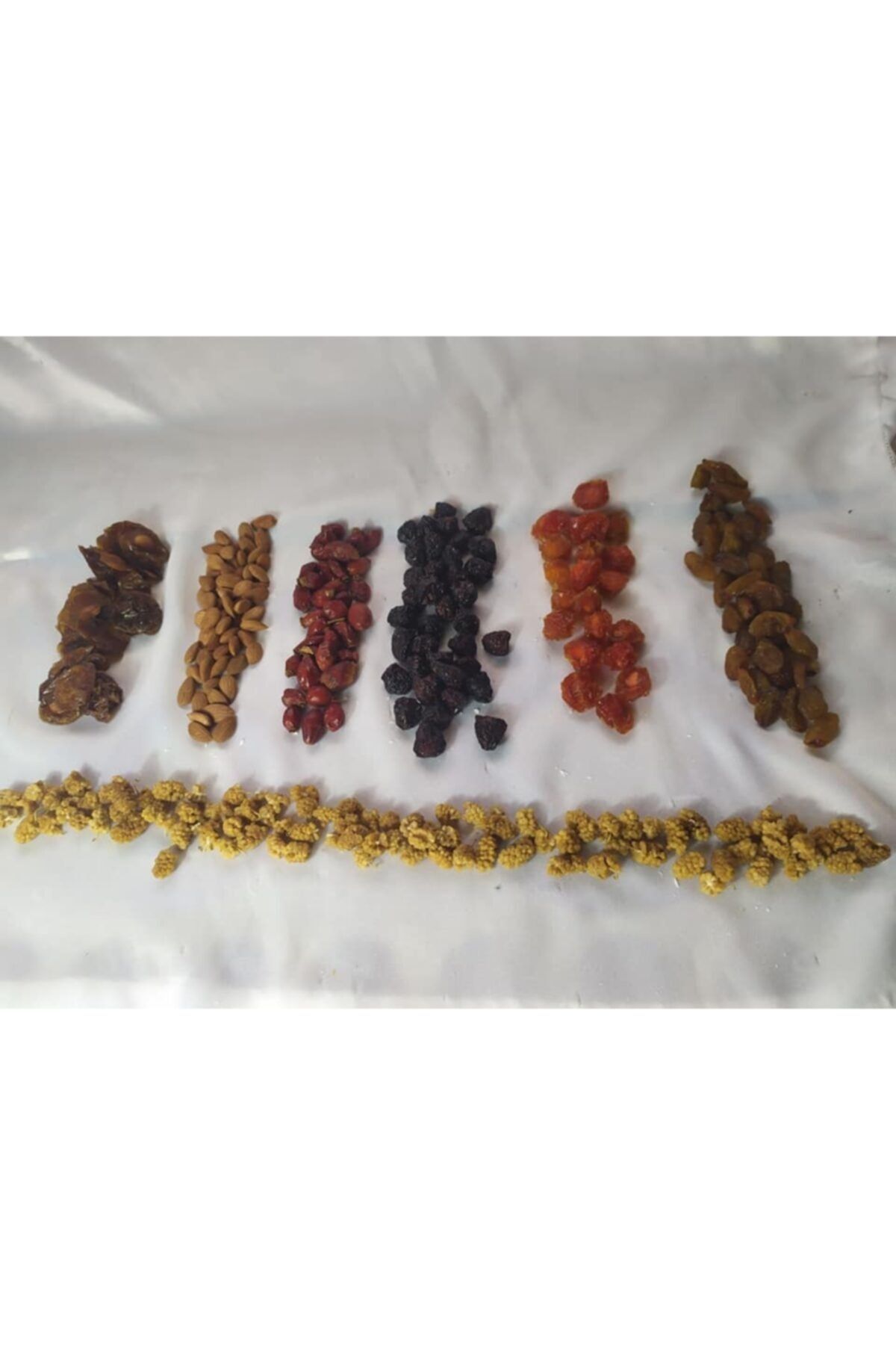 ANATOLIA ETİCARET Badem, Kuşburnu, Kiraz, Can Erik, Kara Erik, Kuru Üzüm, Kuru Dut Karışımı 1 Kg