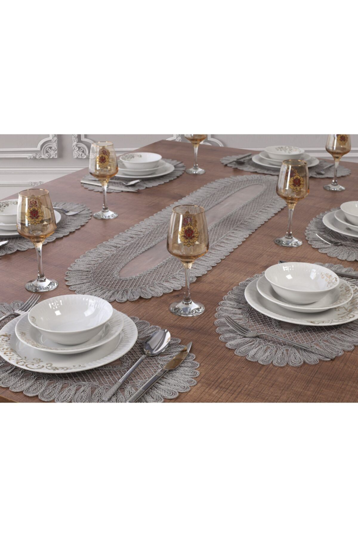Tropikhome Amerikan Servis Supla Ve Runner Seti 6 Kişilik Set Nakışlı Vivien Gri 7 Parça Masa Ve Sunum Takımı