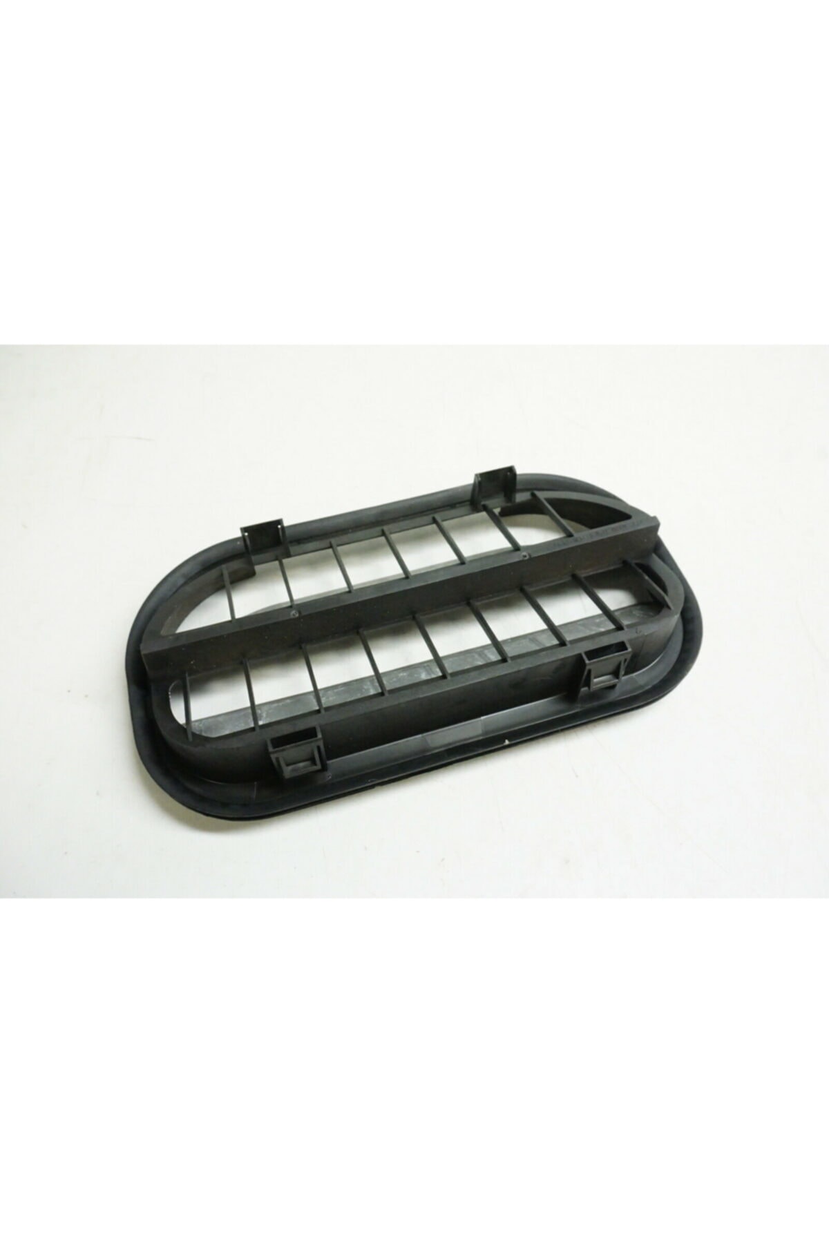 İlkay Otomotiv Polo Crafter Golf Passat Caddy A4 Rapid Arka Bagaj Havalandırma Izgarası
