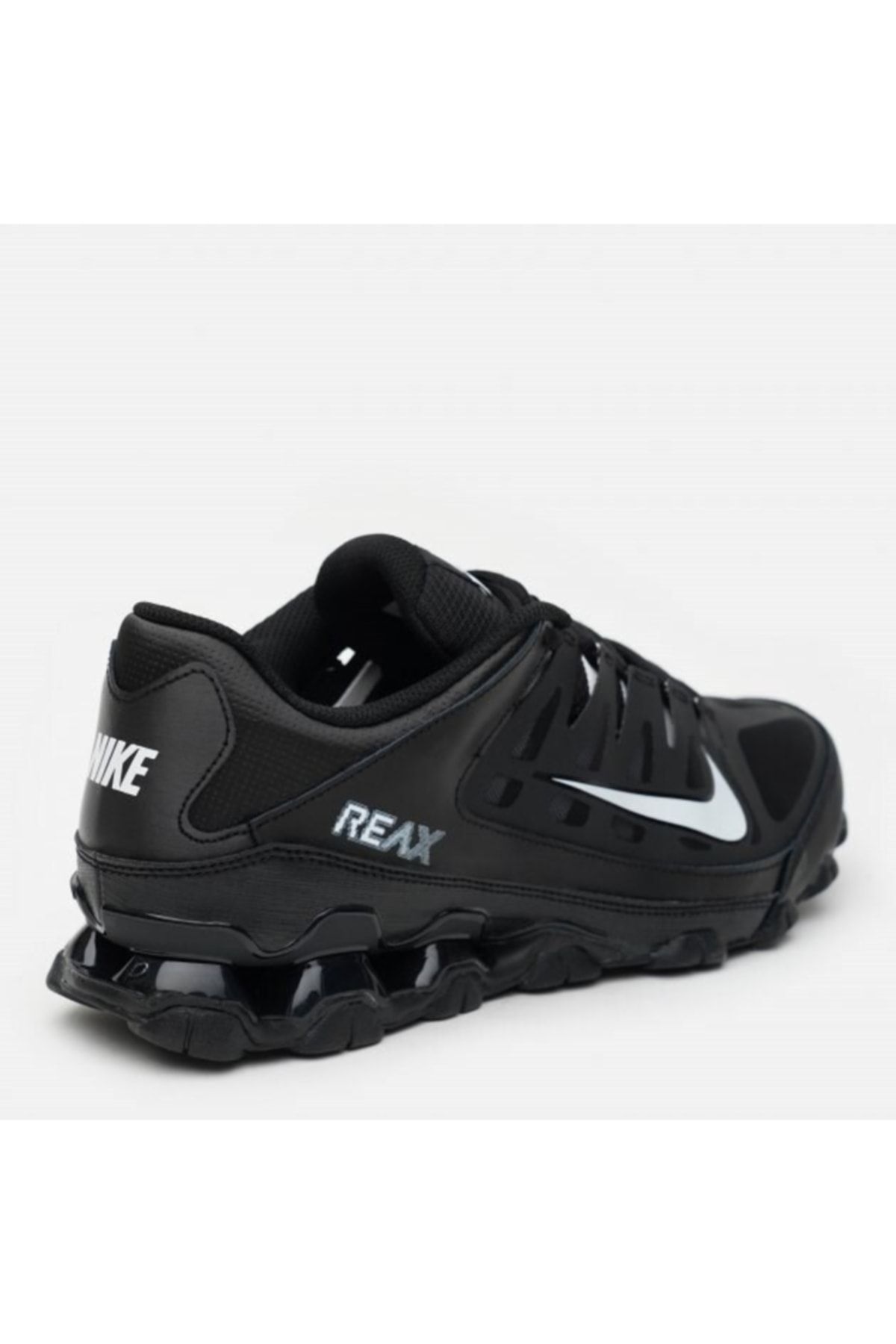 Nike reax 8 tr sn84 new arrivals