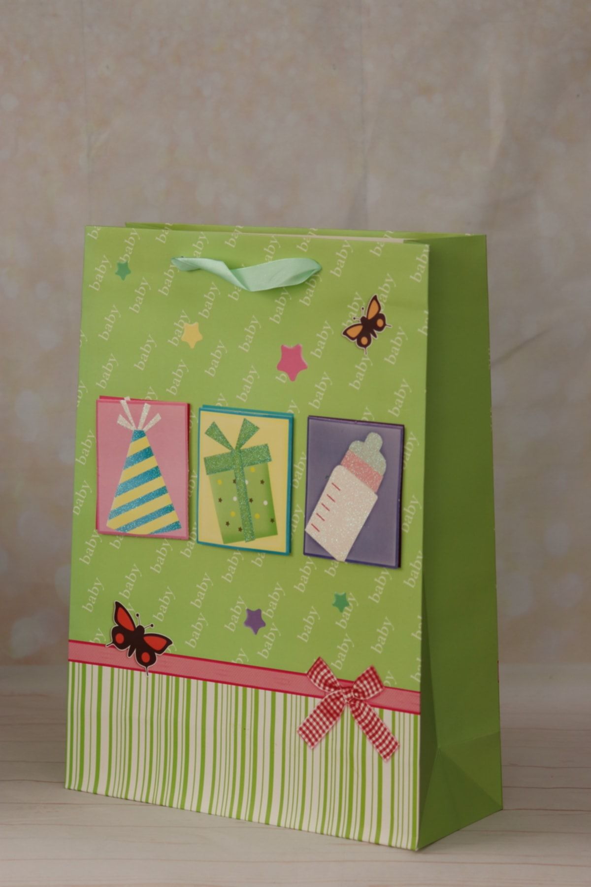 Green gift bags hotsell