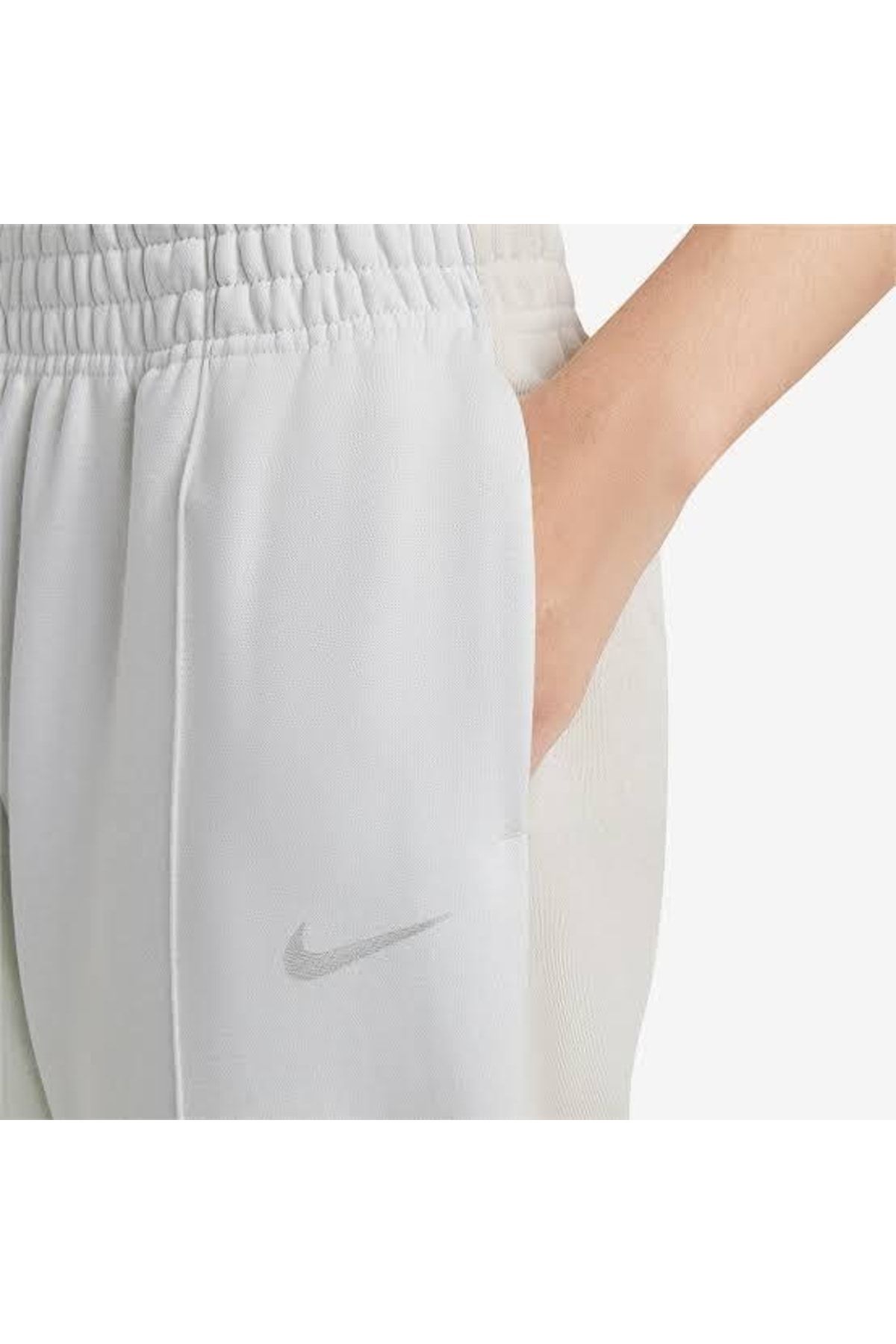 Nike Sport essential color block women s sweatpants Trendyol
