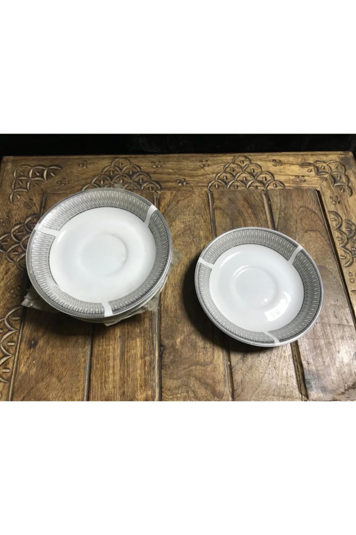 CAN OTANTİK NOSTALJİ MAĞAZASI Yuvarlak Çay Tabağı 6'lı