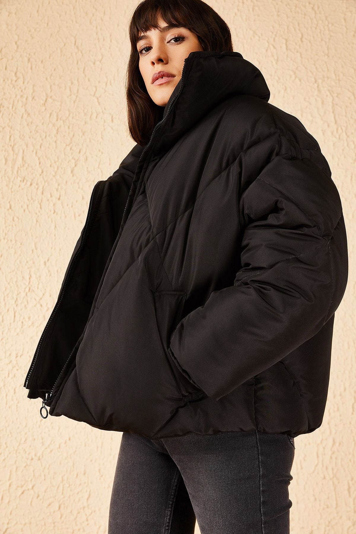 bianco lucci kadin siyah oversize sisme mont fiyati yorumlari trendyol