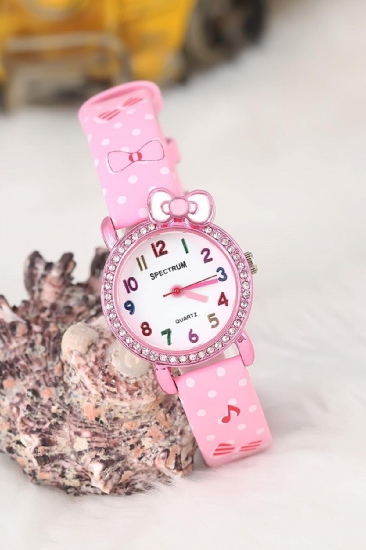 TAKICI Pembe Taşlı Kasa Müzik Notalı Pembe Deri Kordonlu Kız Çocuk Saati - Pembe