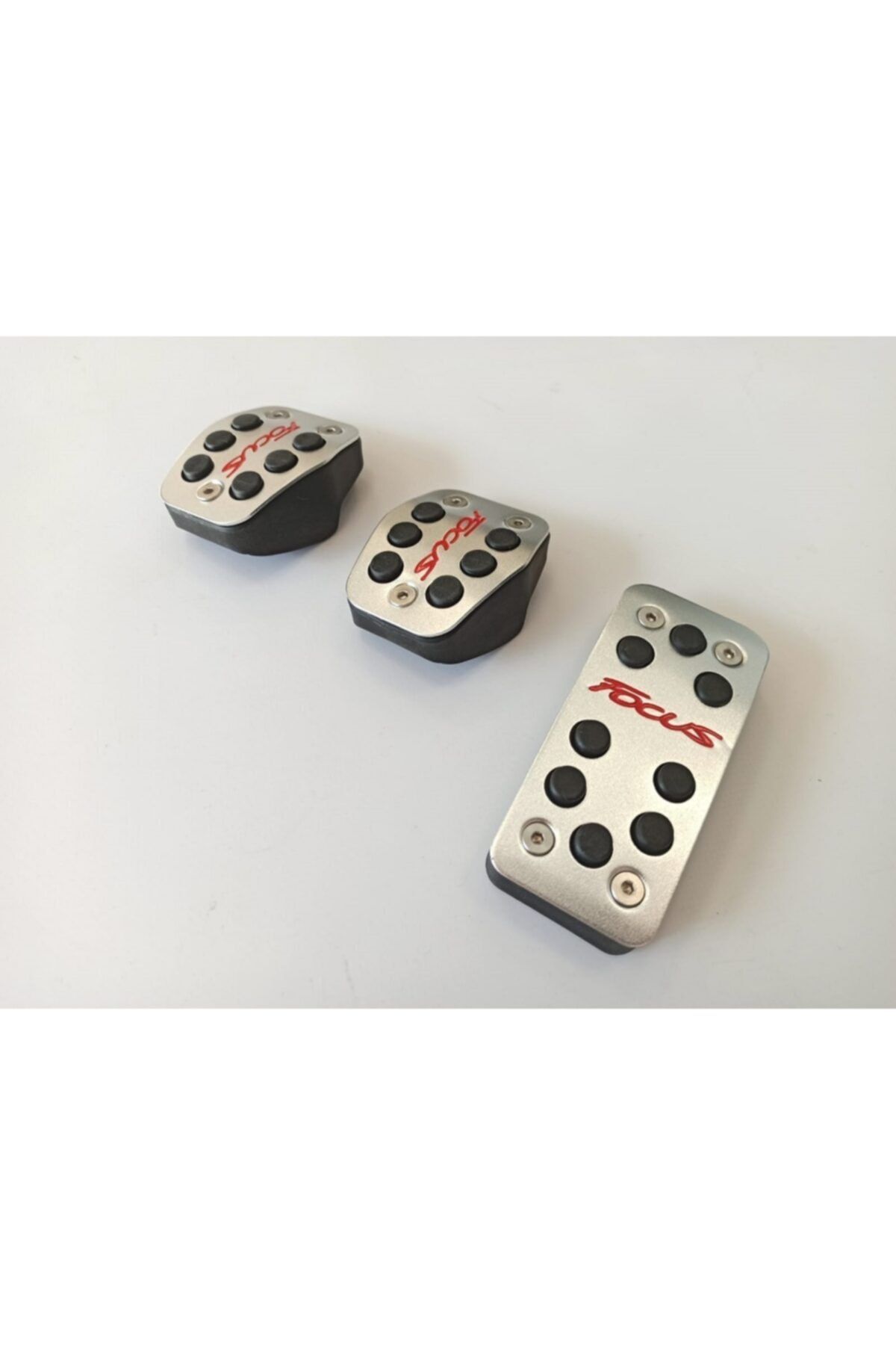 ARTI TUNING Ford Focus Spor Pedal Seti - Kırmızı Yazılı (manuel / 2010-2019)