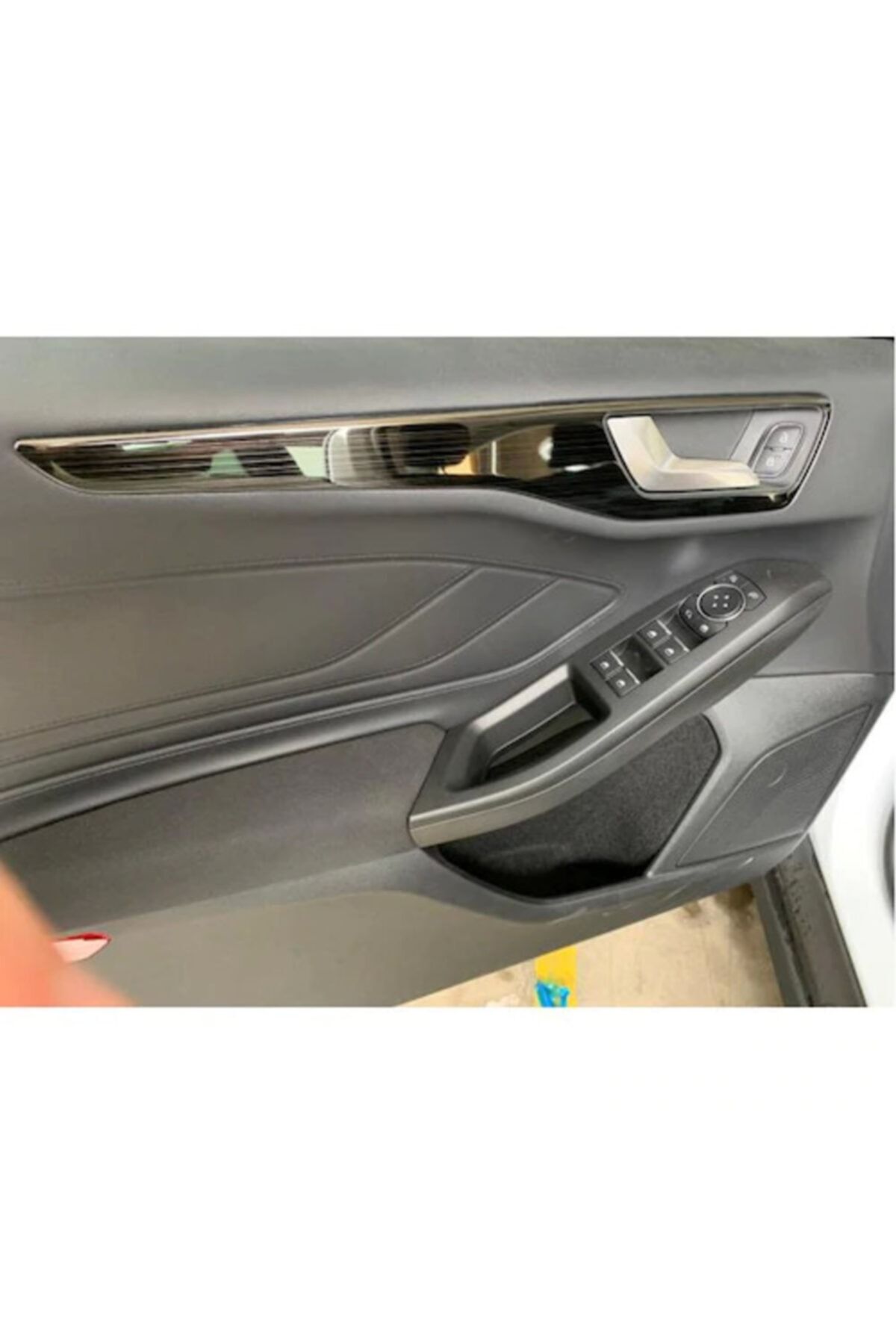 Dynamic Ford Focus Kapı Döşeme Kaplama Kalın Model Titanyum Siyah (2019+)