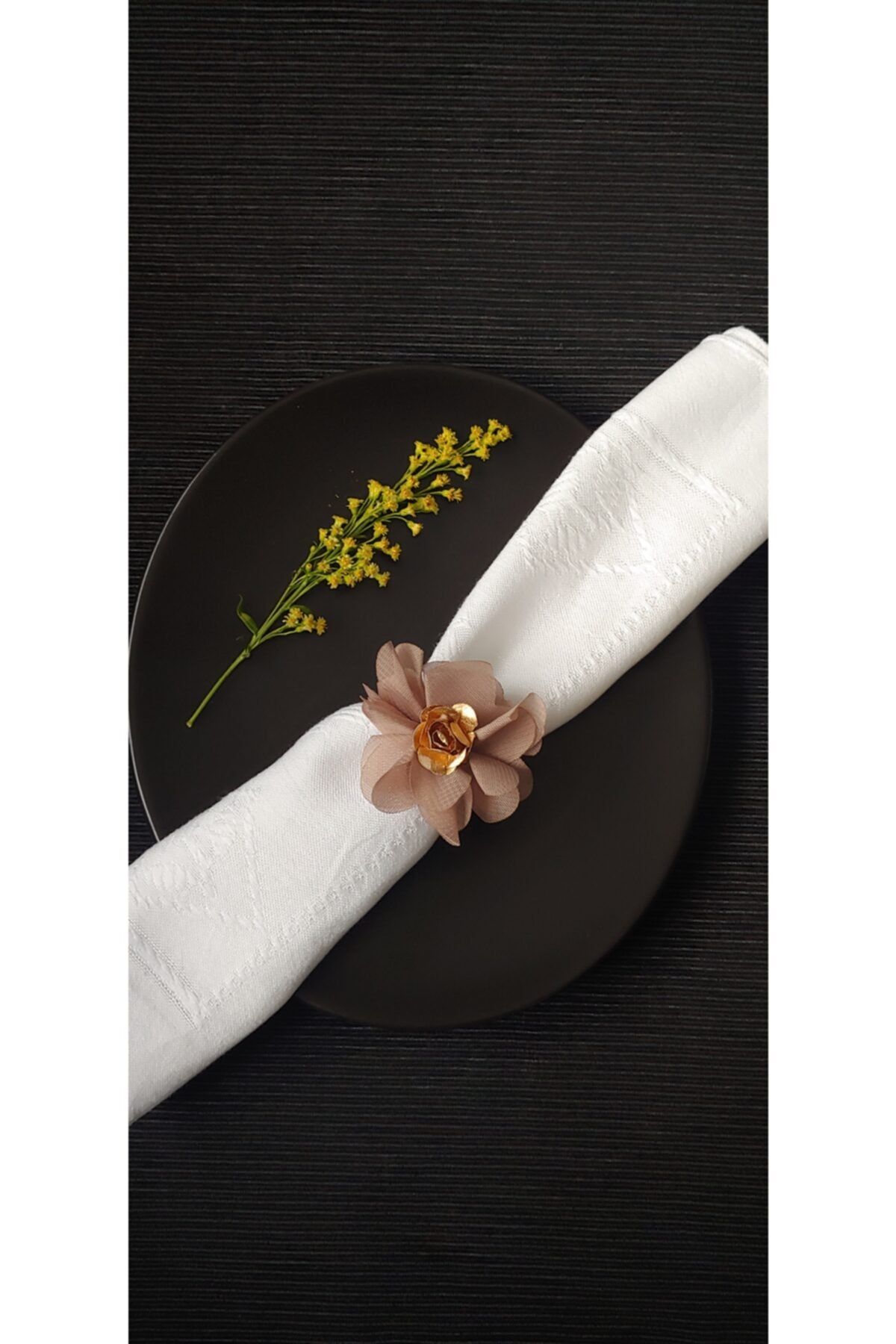 Opia Design Products Toprak Gold Halka Peçetelik